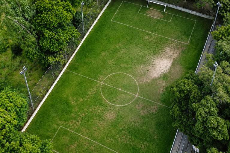 Campo de futebol gramado